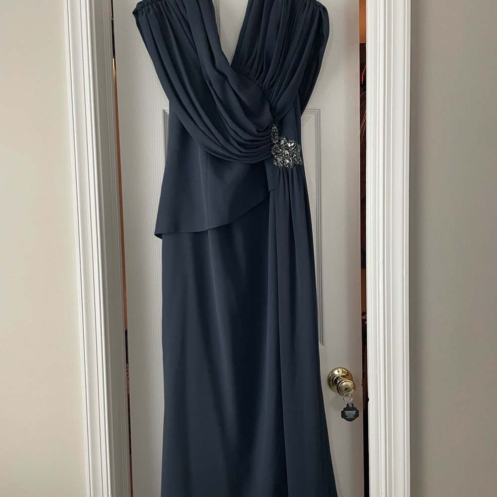 Elegant Navy Evening Gown with Draped Bodice and Jeweled Accent